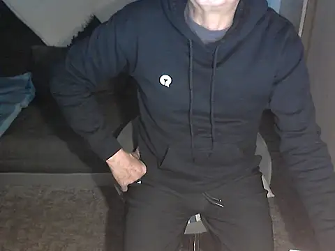 kiam471 online show from 5, 11, 2025