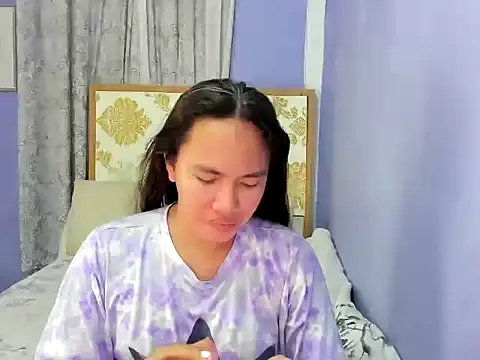 Snapshot of lady_kim_boner chatting on 12, 10, 2025 lady kim boner online show from 12, 10, 2025