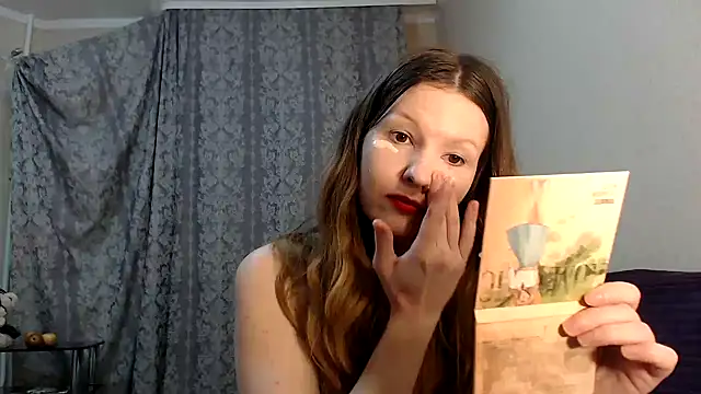 SecretWithJessie online show from 7, 12, 2024