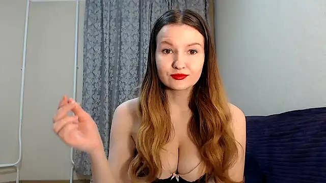 SecretWithJessie online show from 12, 12, 2024