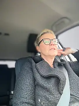 German Milf online show from 9, 10, 2025