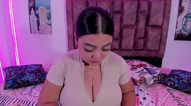 Snapshot of NaughtyAnaa chatting on 21, 1, 2025 NaughtyAnaa online show from 21, 1, 2025