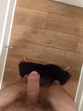 Snapshot of Mark_Dad chatting on 23, 12, 2024 Mark Dad online show from 23, 12, 2024