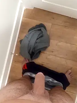 Snapshot of Mark_Dad chatting on 30, 10, 2025 Mark Dad online show from 30, 10, 2025