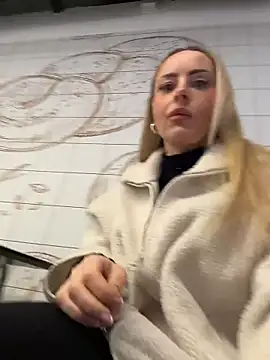 EmaSalis online show from 5, 2, 2026