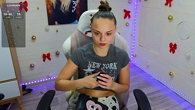 Snapshot of Misss_Vikk chatting on 20, 2, 2026 Misss Vikk online show from 20, 2, 2026