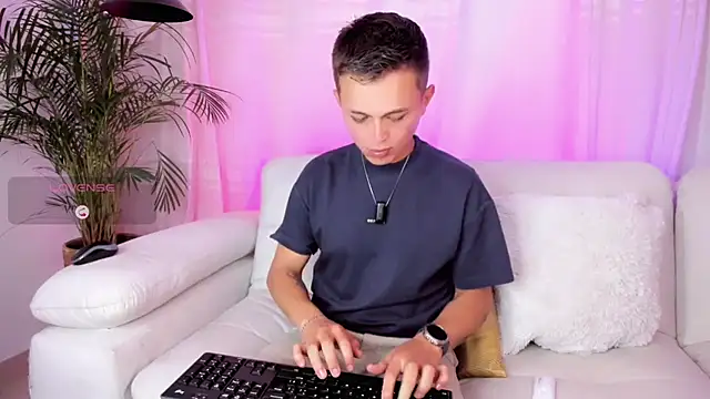 Snapshot of Tim_wolf chatting on 17, 3, 2026 Tim wolf online show from 17, 3, 2026