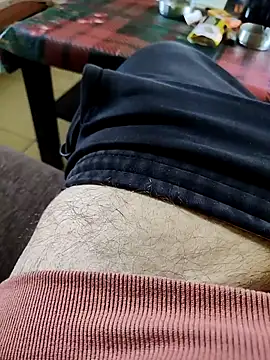 Snapshot of NickTheGreek99 chatting on 30, 12, 2024 NickTheGreek99 online show from 30, 12, 2024