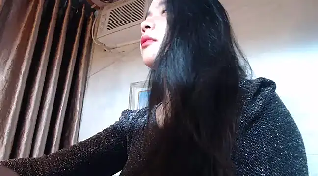 Snapshot of Urbabygirl_jenny chatting on 6, 12, 2024 Urbabygirl jenny online show from 6, 12, 2024