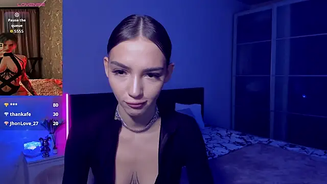 Snapshot of SophieCatty chatting on 20, 10, 2025 SophieCatty online show from 20, 10, 2025