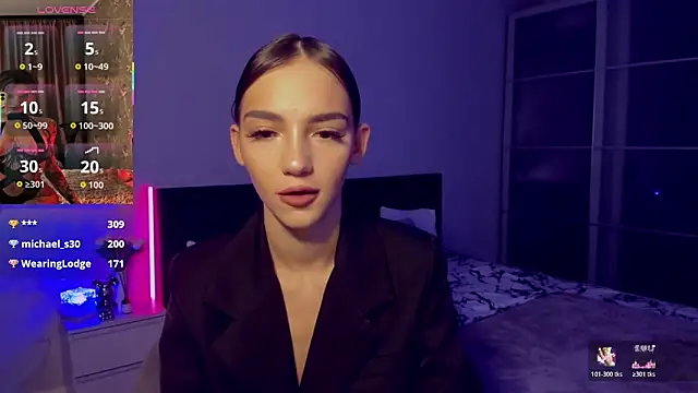 Snapshot of SophieCatty chatting on 22, 10, 2025 SophieCatty online show from 22, 10, 2025