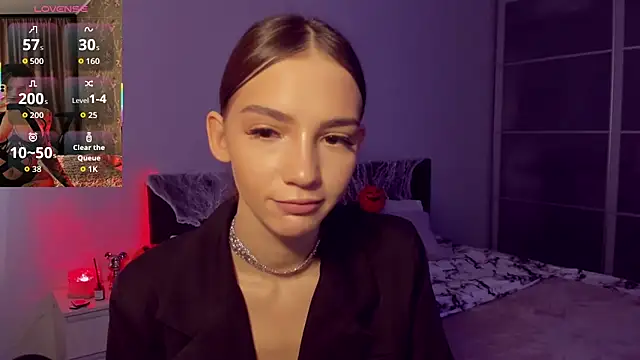 Snapshot of SophieCatty chatting on 29, 10, 2025 SophieCatty online show from 29, 10, 2025