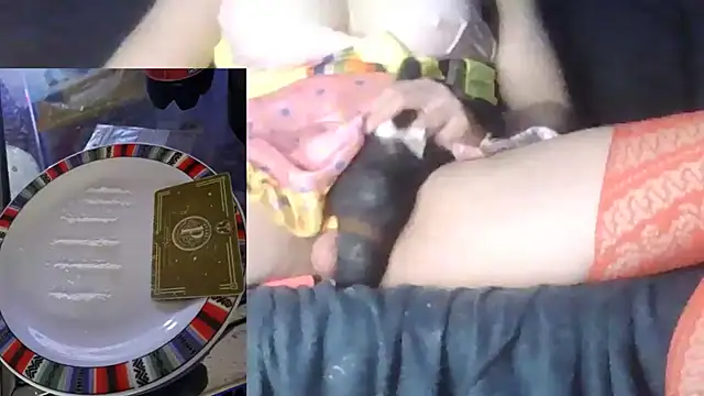 Snapshot of slankecrosdresser chatting on 5, 2, 2025 slankecrosdresser online show from 5, 2, 2025