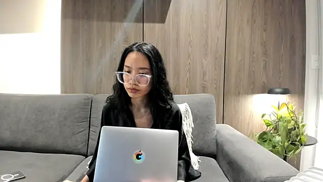 itsyourcassie online show from 19, 9, 2025