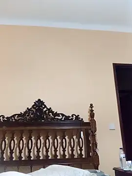 Snapshot of White_rabbit_ chatting on 21, 2, 2025 White rabbit online show from 21, 2, 2025