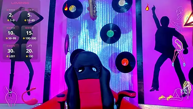 Snapshot of nickyminach_ chatting on 14, 10, 2025 nickyminach online show from 14, 10, 2025