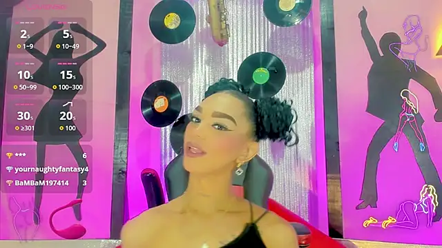 Snapshot of nickyminach_ chatting on 25, 10, 2025 nickyminach online show from 25, 10, 2025