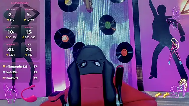 Snapshot of nickyminach_ chatting on 31, 10, 2025 nickyminach online show from 31, 10, 2025