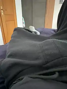 Krasavzi online show from 11, 2, 2025