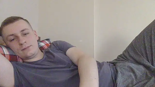 Snapshot of your_andy chatting on 19, 10, 2025 your andy online show from 19, 10, 2025