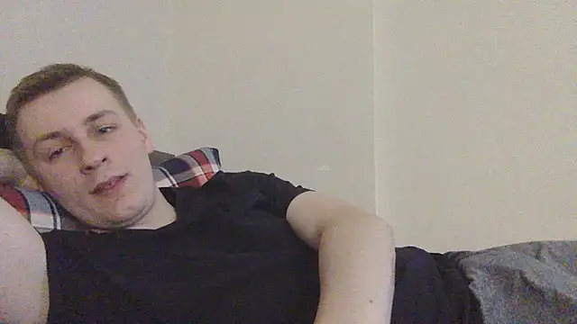 Snapshot of your_andy chatting on 14, 11, 2025 your andy online show from 14, 11, 2025