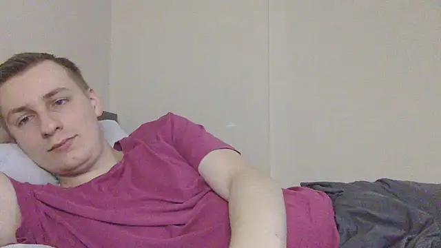 Snapshot of your_andy chatting on 17, 11, 2025 your andy online show from 17, 11, 2025