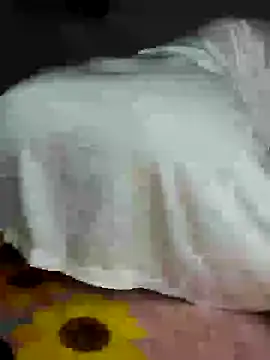 Snapshot of Sex_Senfoura_Arab chatting on 9, 3, 2025 Sex Senfoura Arab online show from 9, 3, 2025