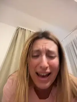 Eva Ryen online show from 6, 2, 2026