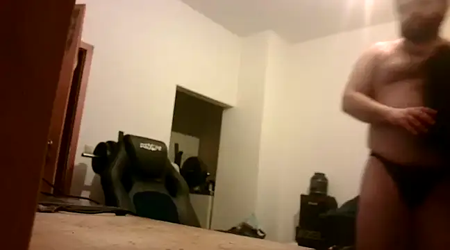 Snapshot of Superbearc89 chatting on 19, 12, 2024 Superbearc89 online show from 19, 12, 2024