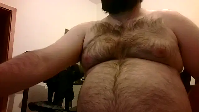 Snapshot of Superbearc89 chatting on 24, 10, 2025 Superbearc89 online show from 24, 10, 2025