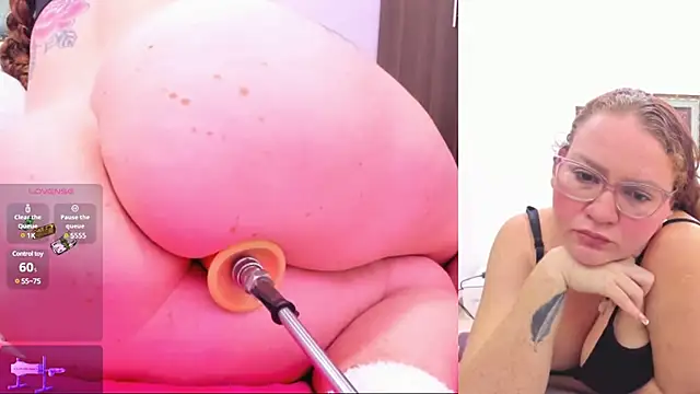 Paulina Davis  online show from 22, 1, 2025