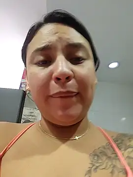 LizzRouse online show from 10, 11, 2025