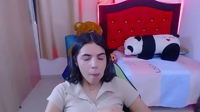  elenna online show from 17, 1, 2025