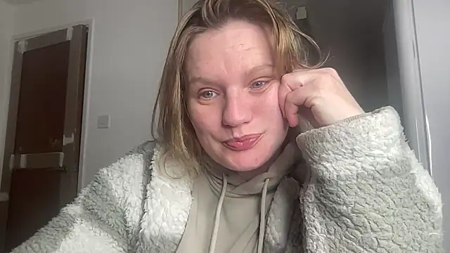 Snapshot of samanthaalice chatting on 21, 3, 2025 samanthaalice online show from 21, 3, 2025