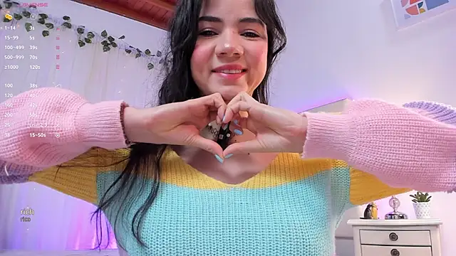 Snapshot of tatikiss_ chatting on 5, 2, 2025 tatikiss online show from 5, 2, 2025