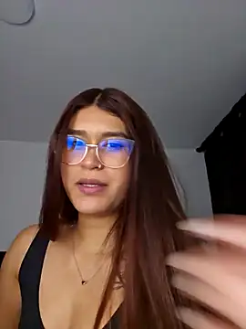 Snapshot of Bunny22_ chatting on 16, 1, 2025 Bunny22 online show from 16, 1, 2025