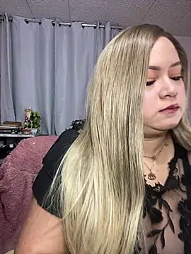 Snapshot of Melissa_Bianco chatting on 12, 1, 2025 Melissa Bianco online show from 12, 1, 2025