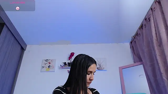 Snapshot of Annaross2 chatting on 22, 1, 2025 Annaross2 online show from 22, 1, 2025