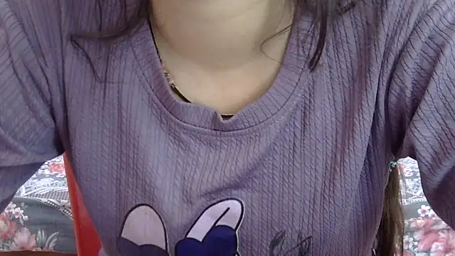 Snapshot of lovelydesi21 chatting on 7, 2, 2026 lovelydesi21 online show from 7, 2, 2026