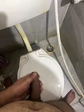 Snapshot of Rahuldhe22 chatting on 20, 12, 2024 Rahuldhe22 online show from 20, 12, 2024