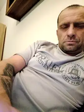 Roman0798 online show from 18, 12, 2024