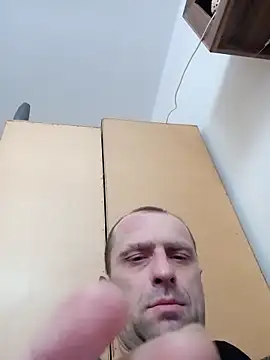 Roman0798 online show from 15, 2, 2025