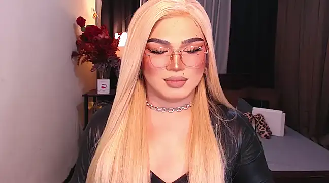 Bitch Fowler69 online show from 22, 12, 2024