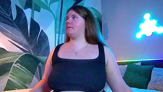 RubyValen online show from 20, 10, 2025