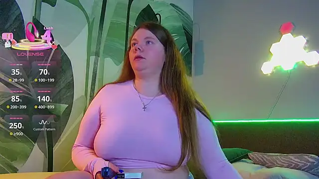 Snapshot of RubyValen chatting on 19, 3, 2026 RubyValen online show from 19, 3, 2026