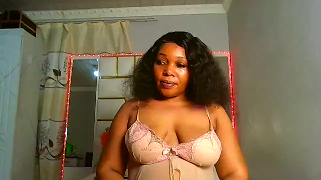 SexyyNana online show from 16, 2, 2025
