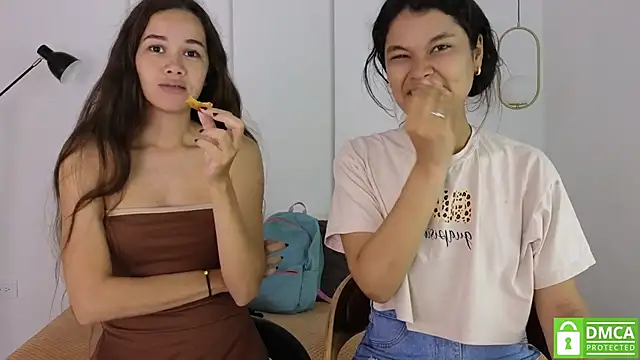 sexychanell 18 online show from 21, 10, 2025