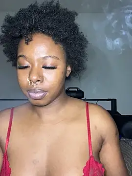 Snapshot of TinyBlazian901 chatting on 5, 3, 2026 TinyBlazian901 online show from 5, 3, 2026