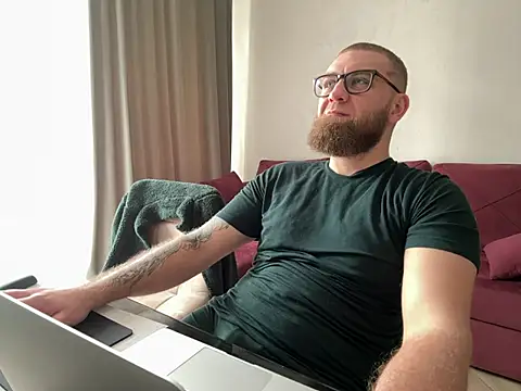 Bear bear  online show from 20, 3, 2025