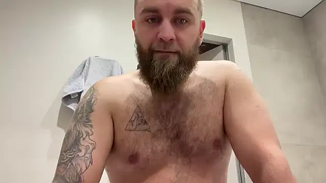 Bear bear  online show from 9, 11, 2025